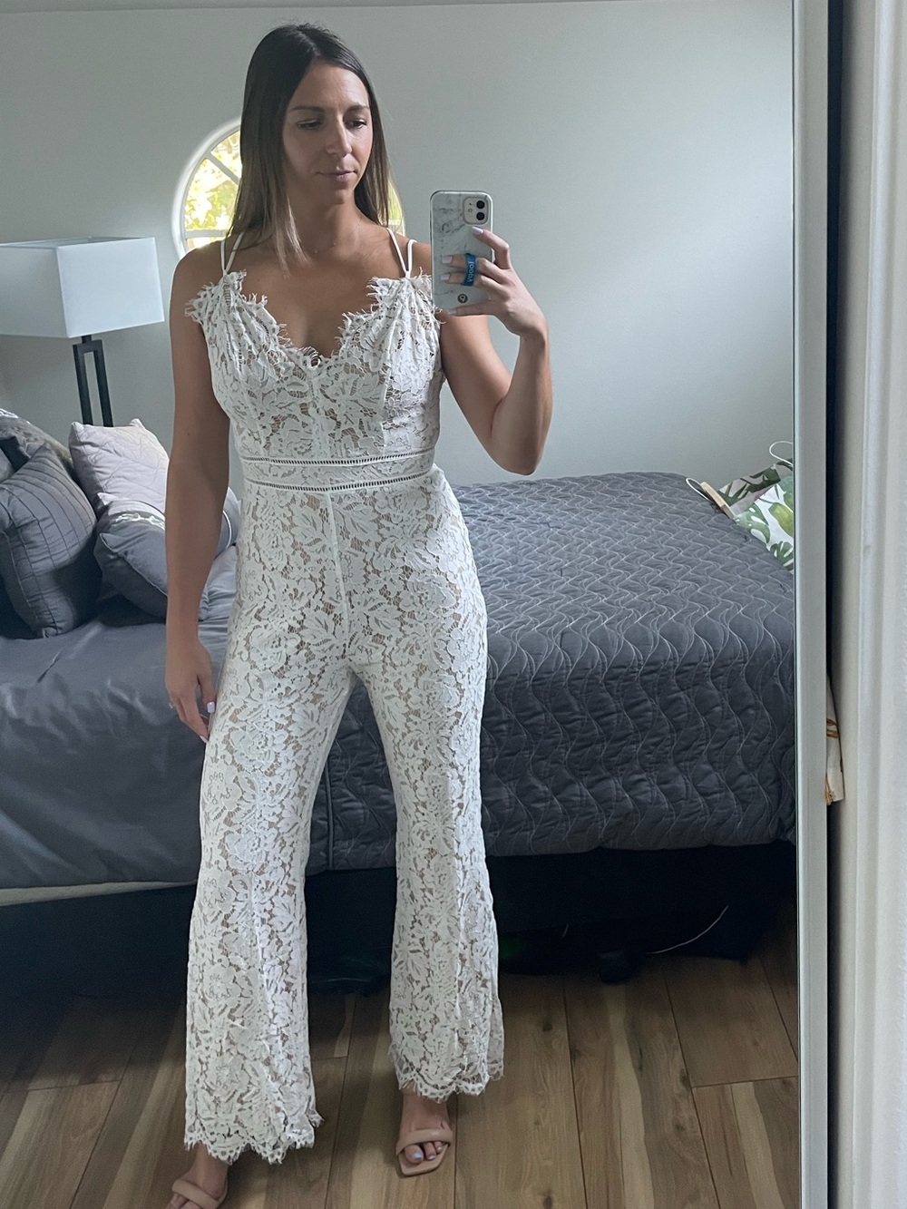 Aakaa White Lace Sleeveless Jumpsuit